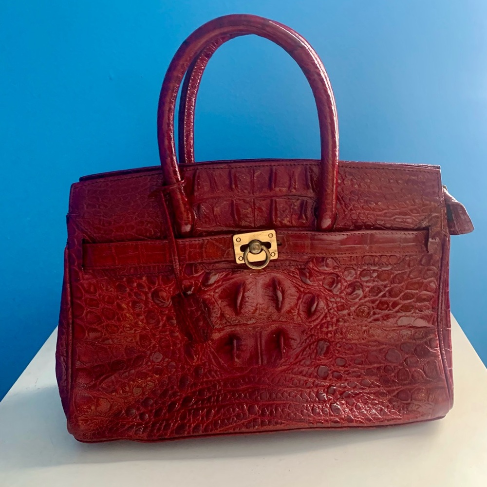Veari Red Crocodile Leather Purse Handbag Mexico